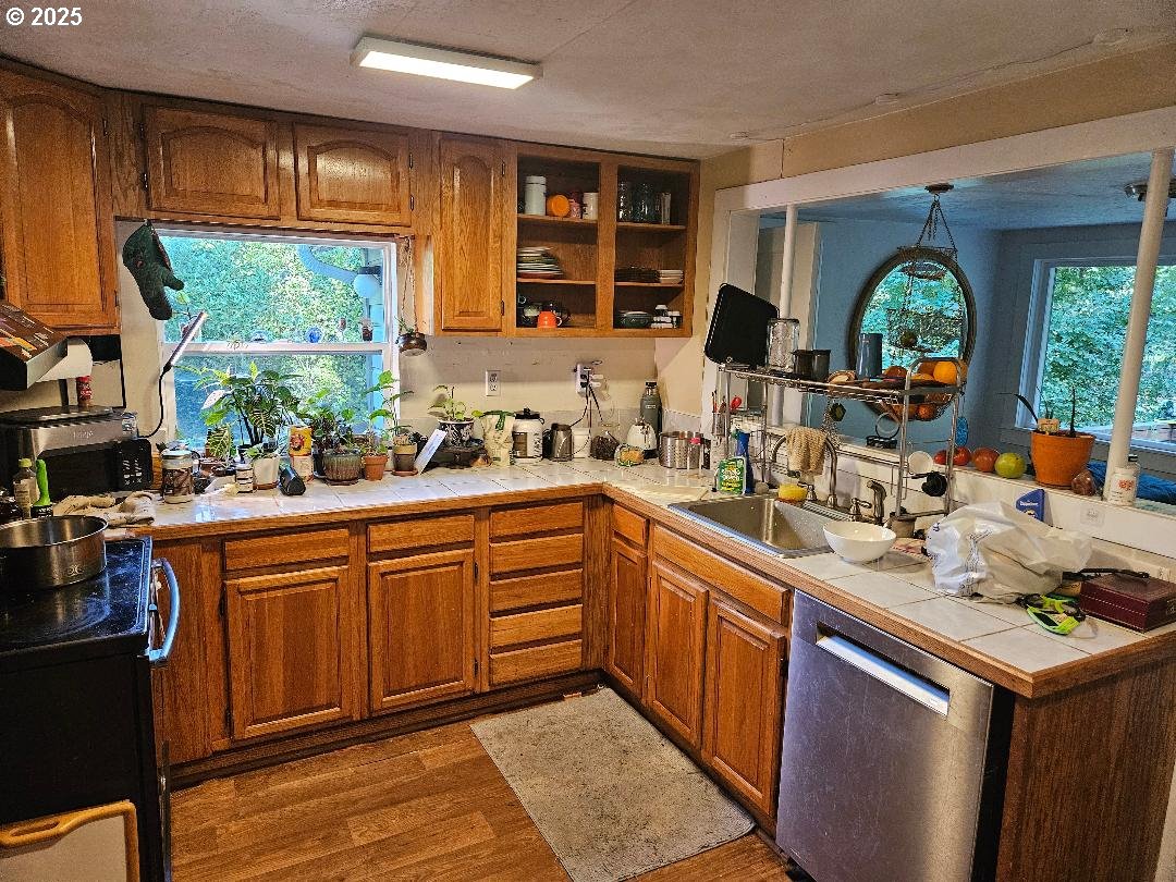 78515 Halderman Road Cottage Grove, OR 97424 - Photo 6 of 20 Gallery Image 6
