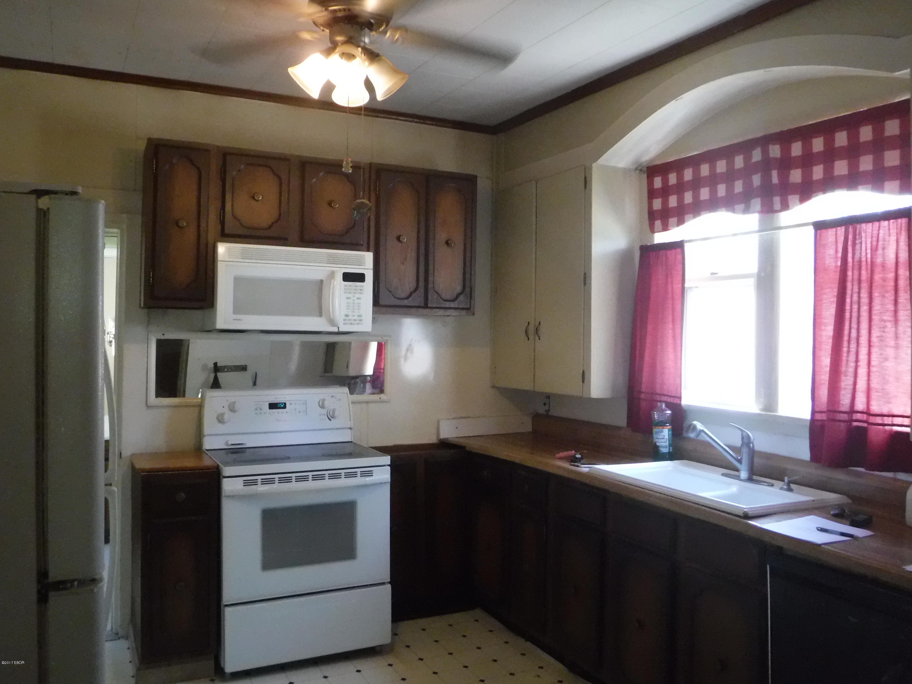 9266 Barbara Kay Road Marion, IL 62959 - Photo 8 of 14