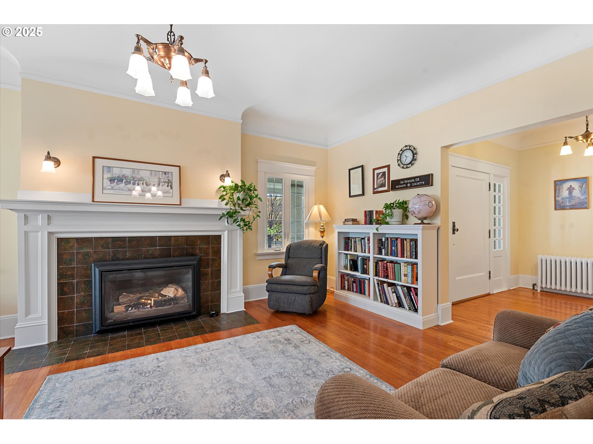 1402 2nd Street La Grande, OR 97850 - Photo 14 of 47 a living room with furniture and a fireplace