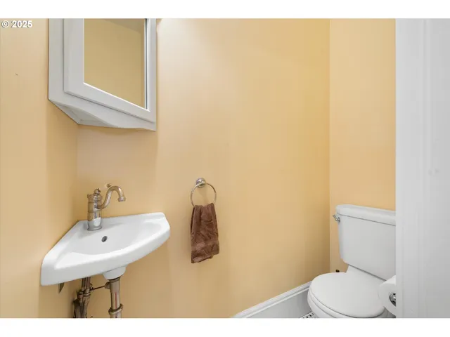 a bathroom with a sink and a toilet