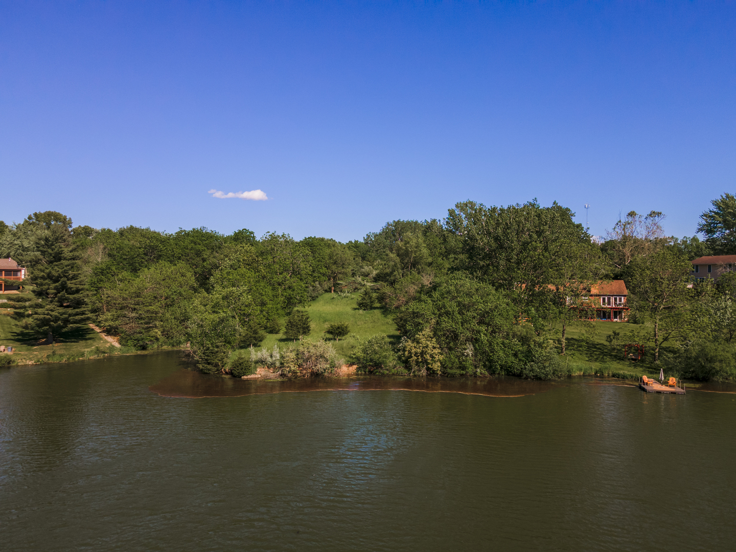 799 Kickapoo Drive Danvers, IL 61732 - Photo 4 of 7 a view of lake and mountain