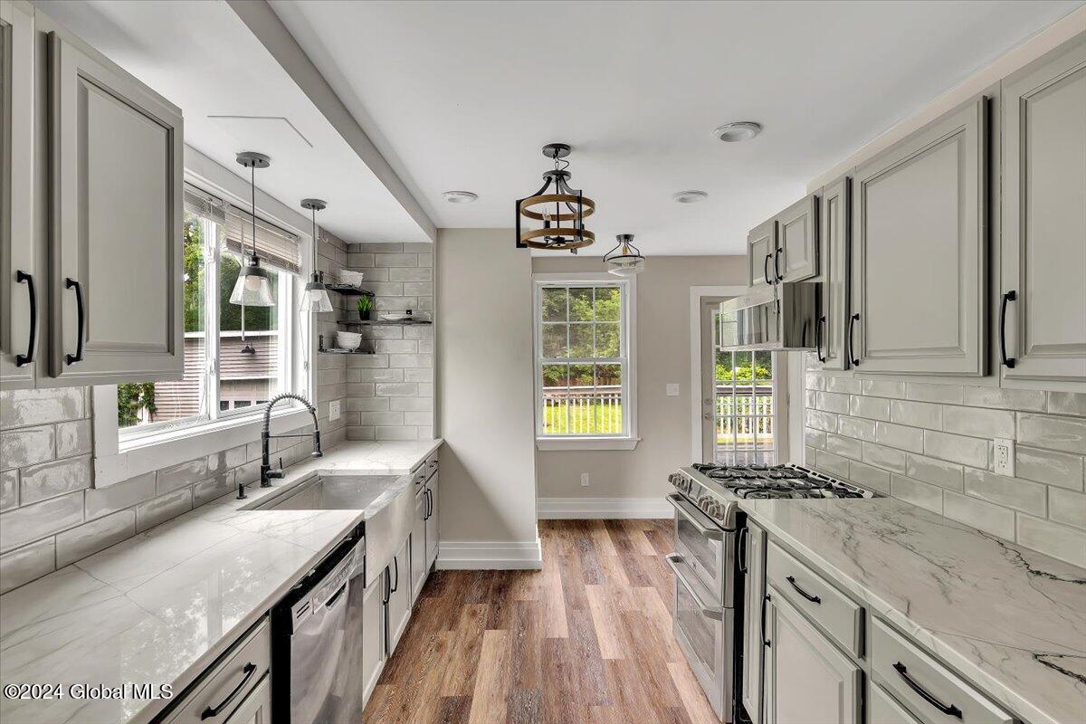 7 Sheldon Street Schenectady, NY 12308 - Photo 7 of 30 09-P1200413