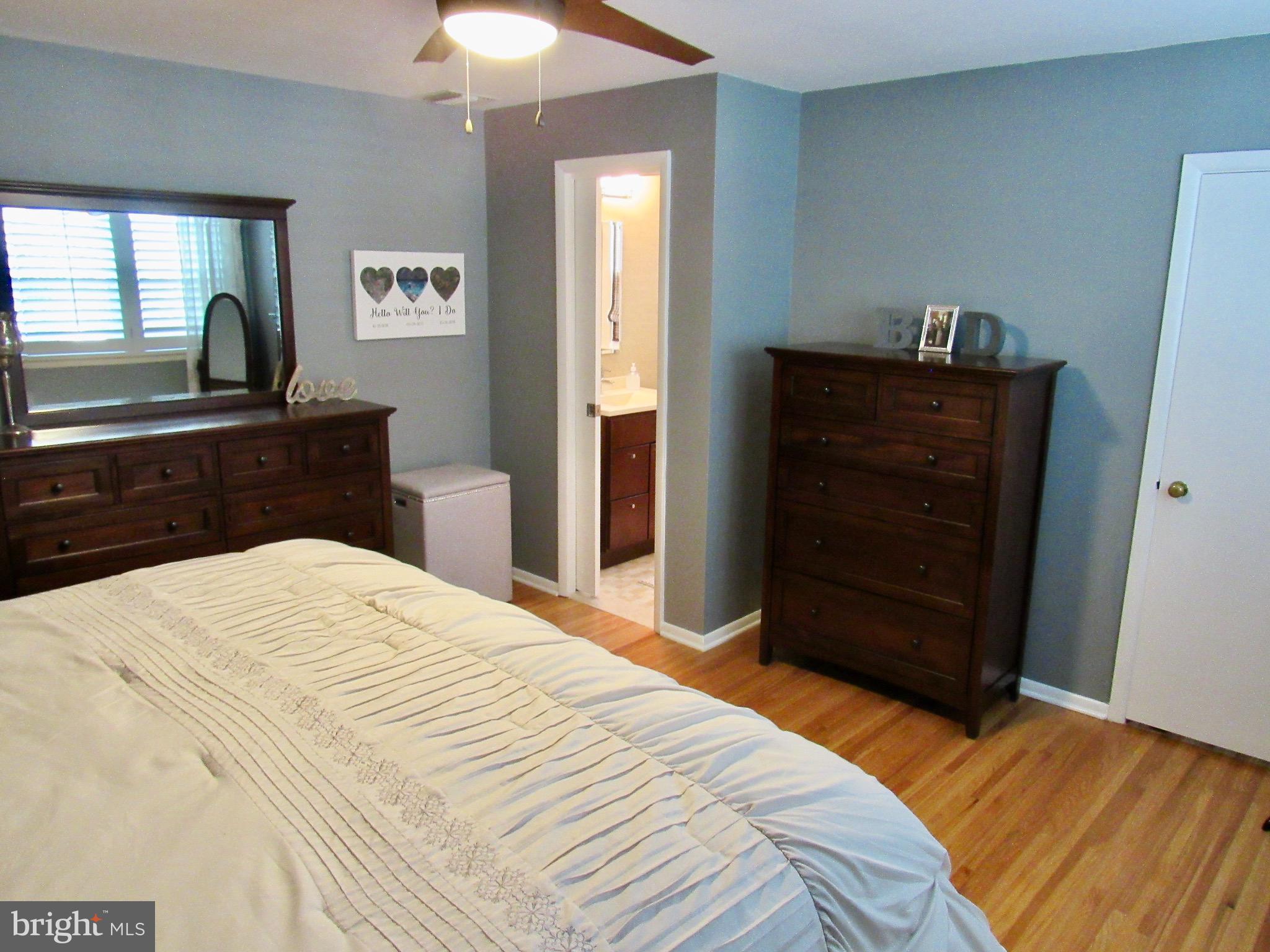7904 Cobden Road Glenside, PA 19038 - Photo 16 of 35