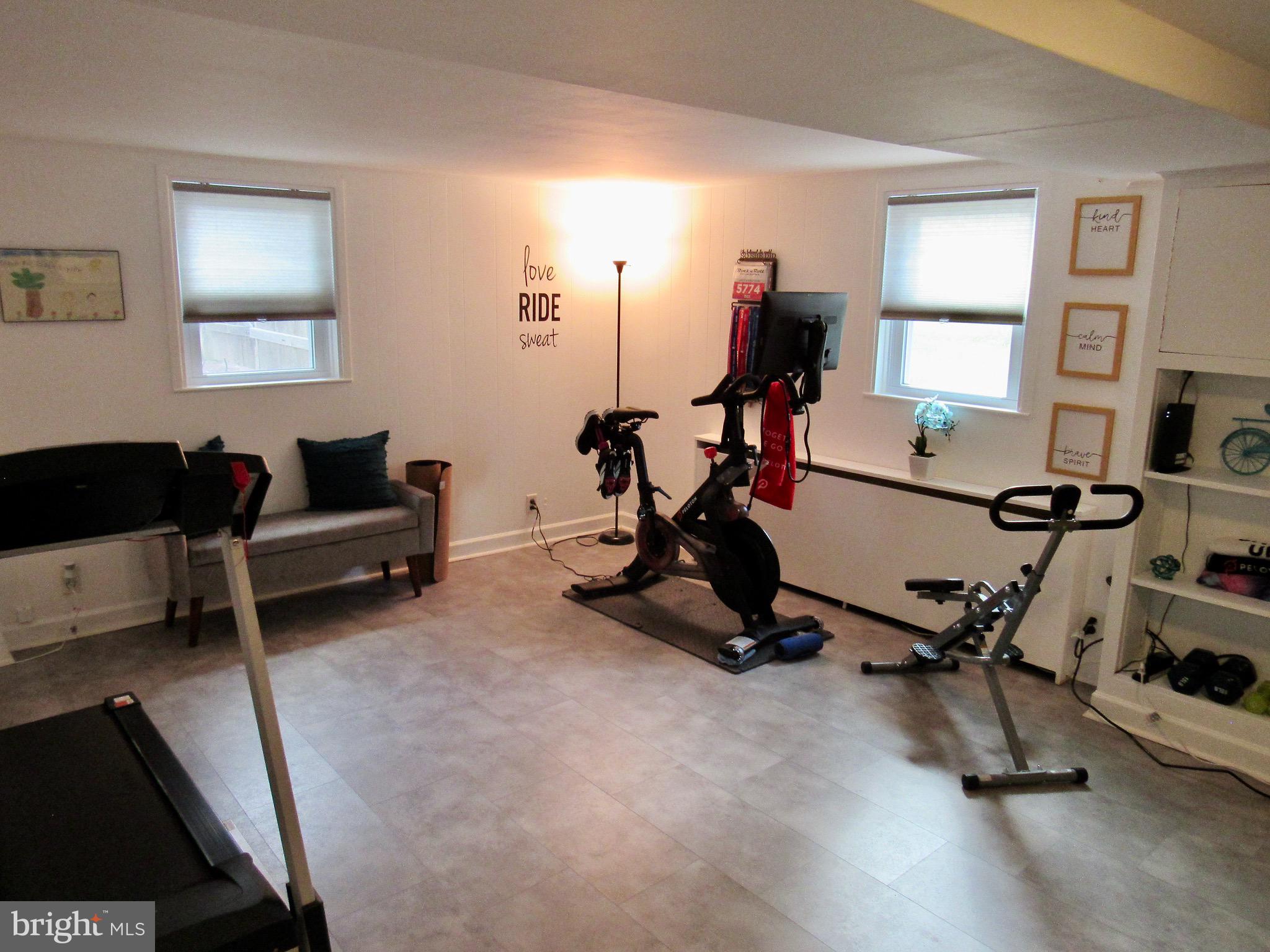 7904 Cobden Road Glenside, PA 19038 - Photo 27 of 35