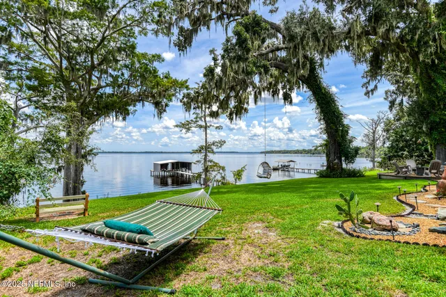 $1,450,000 | 517 South Prospect Street, Crescent City, FL 32112