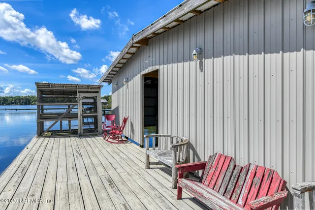 $1,450,000 | 517 South Prospect Street, Crescent City, FL 32112