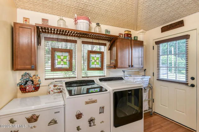 $1,450,000 | 517 South Prospect Street, Crescent City, FL 32112