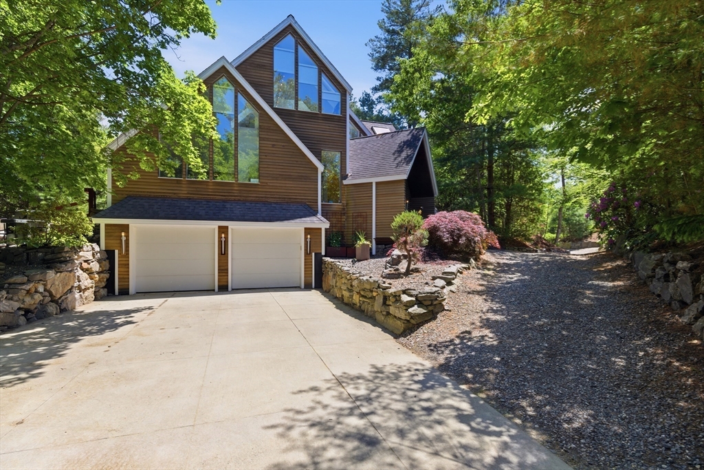 51 Deer Path, Unit 51 Hudson, MA 01749 - Photo 3 of 41