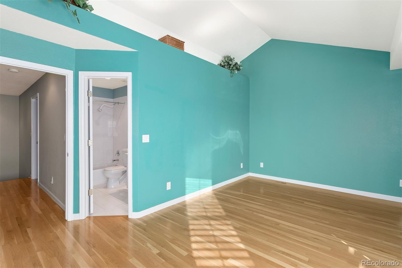 63 South Harrison Street, Unit I Denver, CO 80209 - Photo 21 of 32