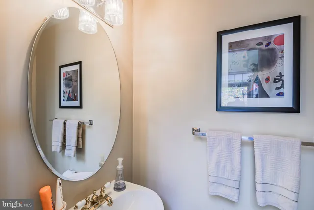 $780,000 | 5510 Jowett Court, Alexandria, VA 22315