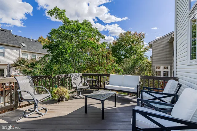 $780,000 | 5510 Jowett Court, Alexandria, VA 22315