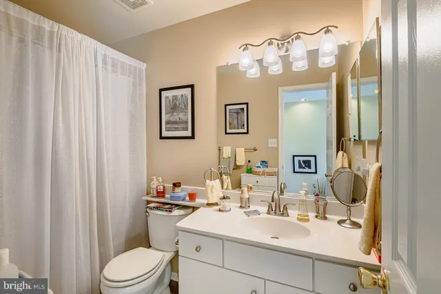 $780,000 | 5510 Jowett Court, Alexandria, VA 22315