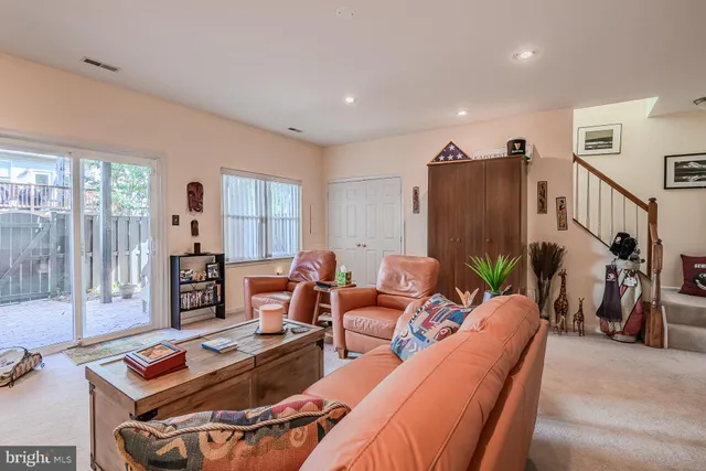 $780,000 | 5510 Jowett Court, Alexandria, VA 22315