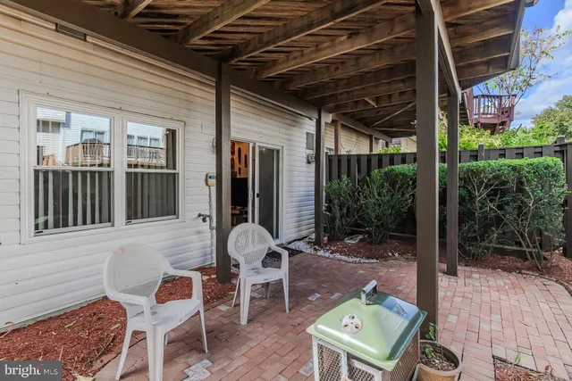 $780,000 | 5510 Jowett Court, Alexandria, VA 22315