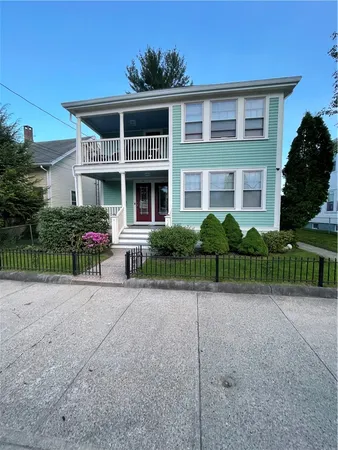 $2,550 | 45 Hanover Avenue, Pawtucket, RI 02861