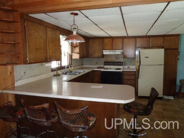 N21165 Co Road Niagara, WI 54151 - Photo 3 of 13