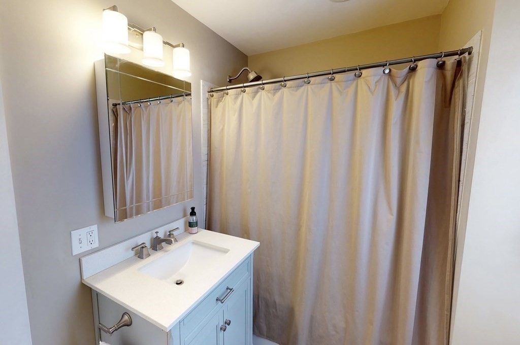 74 High Street Milford, MA 01757 - Photo 15 of 30