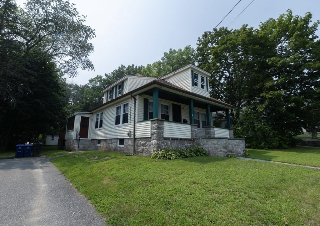 74 High Street Milford, MA 01757 - Photo 3 of 30