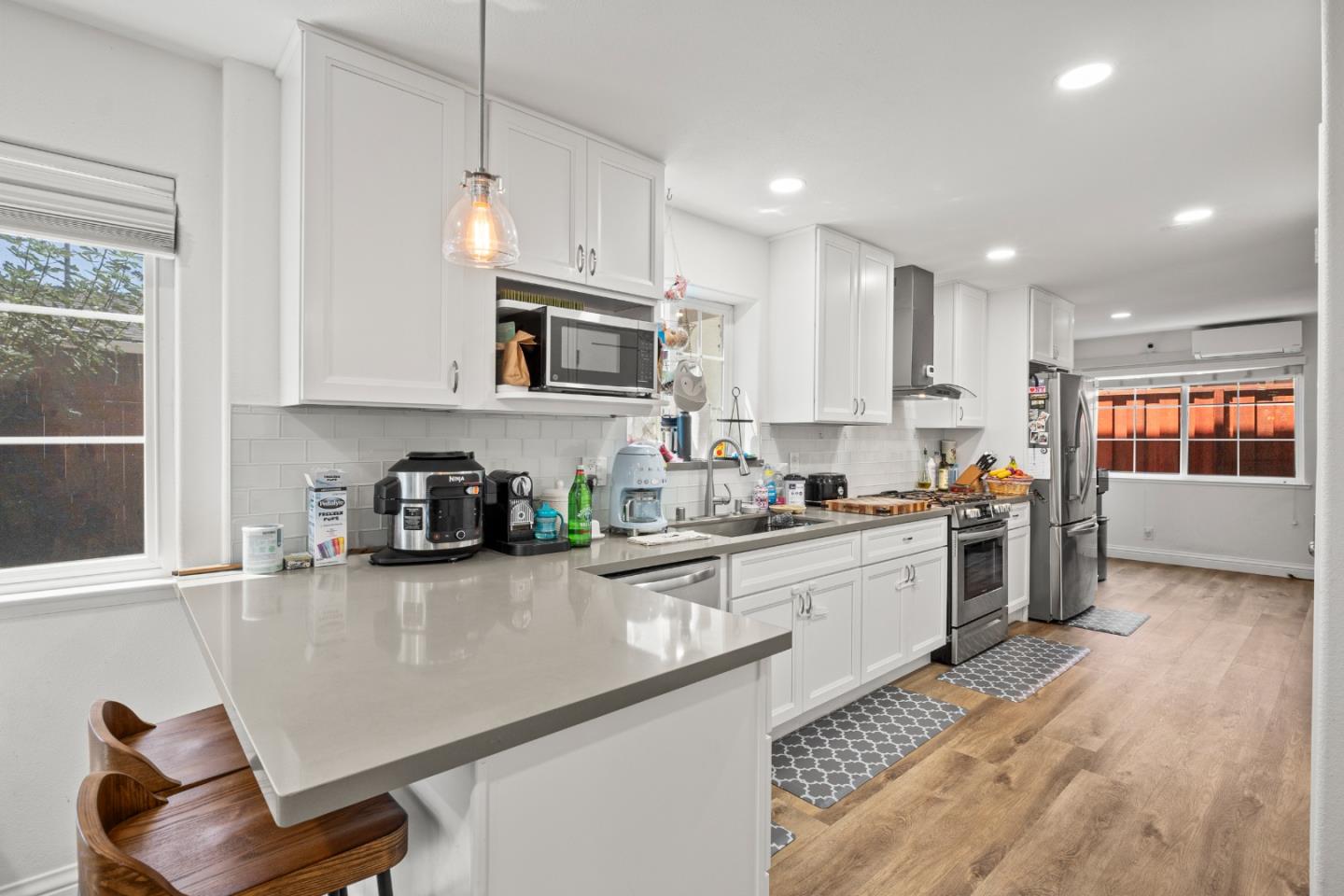 197 Nottingham Avenue Redwood City, CA 94063 - Photo 15 of 42