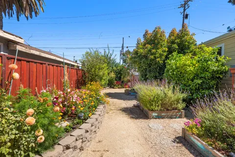 $1,800,000 | 197 Nottingham Avenue, Redwood City, CA 94063