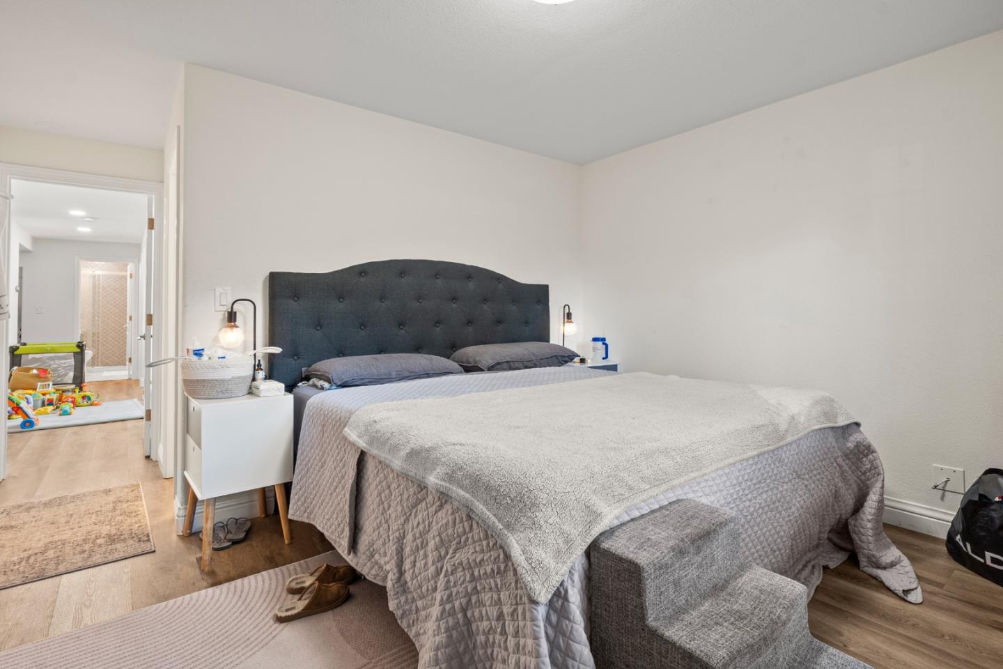 197 Nottingham Avenue Redwood City, CA 94063 - Photo 22 of 42