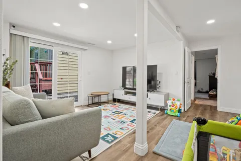 $1,800,000 | 197 Nottingham Avenue, Redwood City, CA 94063