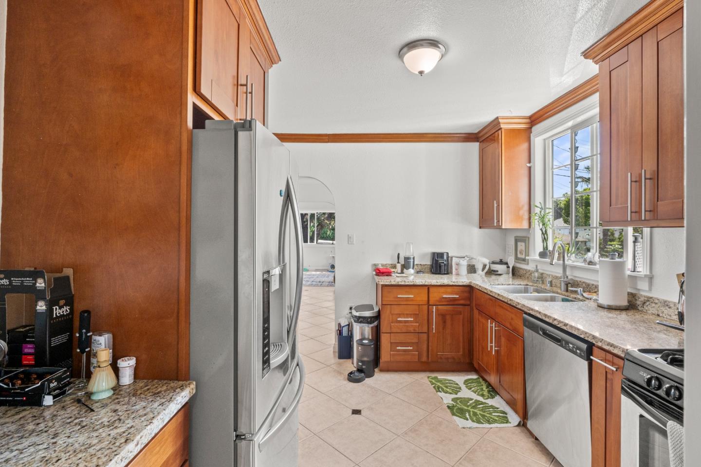 197 Nottingham Avenue Redwood City, CA 94063 - Photo 34 of 42