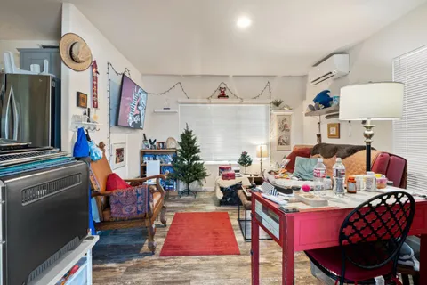 $1,800,000 | 197 Nottingham Avenue, Redwood City, CA 94063