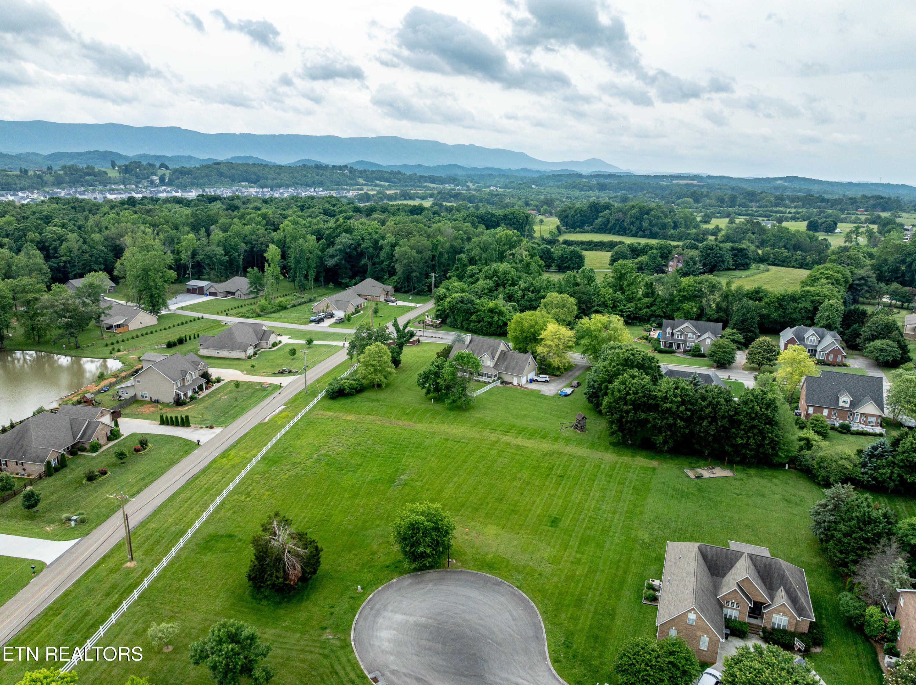 935 Hunters Ridge Maryville, TN 37803 - Photo 6 of 10 DJI_0350