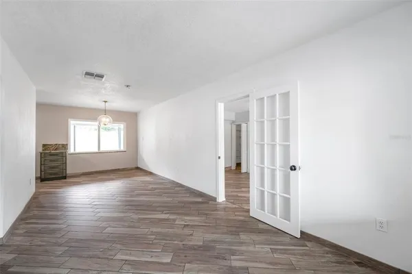 $4,975 | 125 5th Avenue North, Safety Harbor, FL 34695