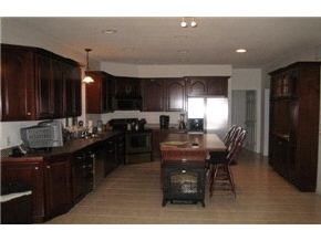 26 Simpson Road Windham, NH 03087 - Photo 3 of 8