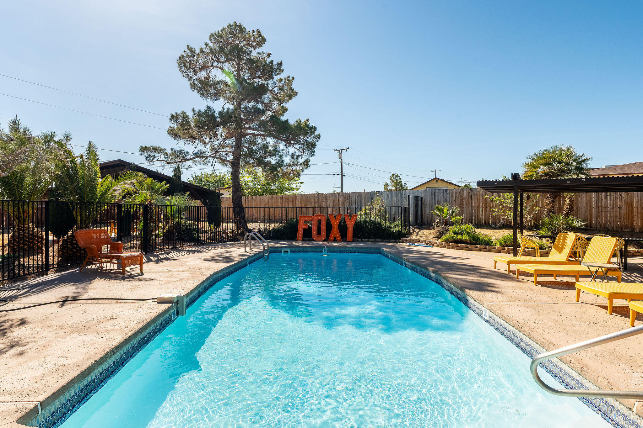 7579 Balsa Avenue Yucca Valley, CA 92284 - Photo 26 of 43 Pool