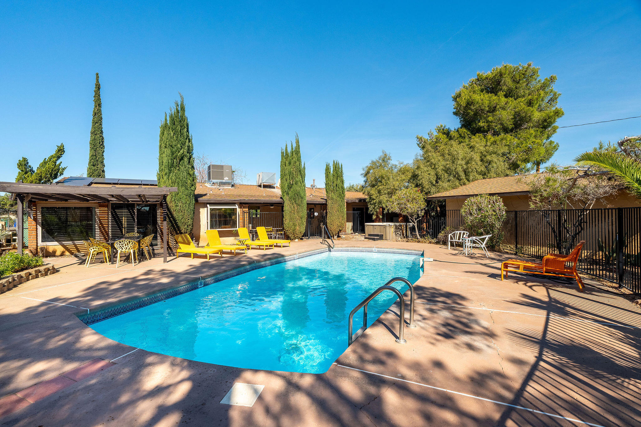 7579 Balsa Avenue Yucca Valley, CA 92284 - Photo 27 of 43 Pool