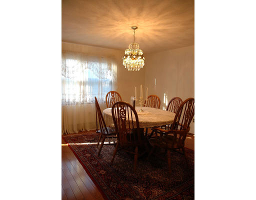 17 Fox Run Road Danvers, MA 01923 - Photo 4 of 7 Gallery Image 4
