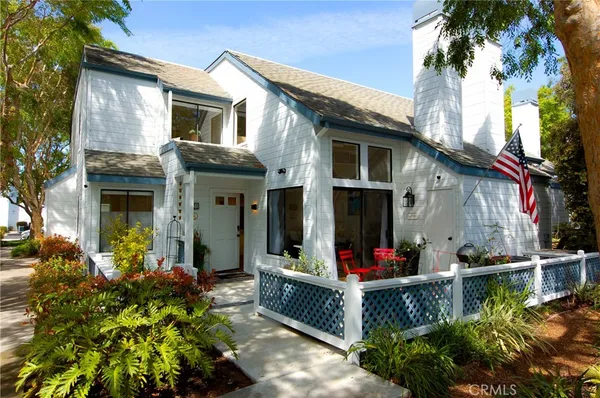 $4,500 | 631 Springbrook North, Irvine, CA 92614