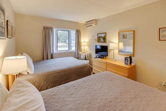 $299,000 | 48 Cooper Memorial Drive, Unit 111, Lincoln, NH 03251