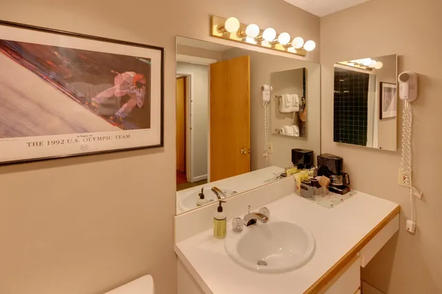 $299,000 | 48 Cooper Memorial Drive, Unit 111, Lincoln, NH 03251