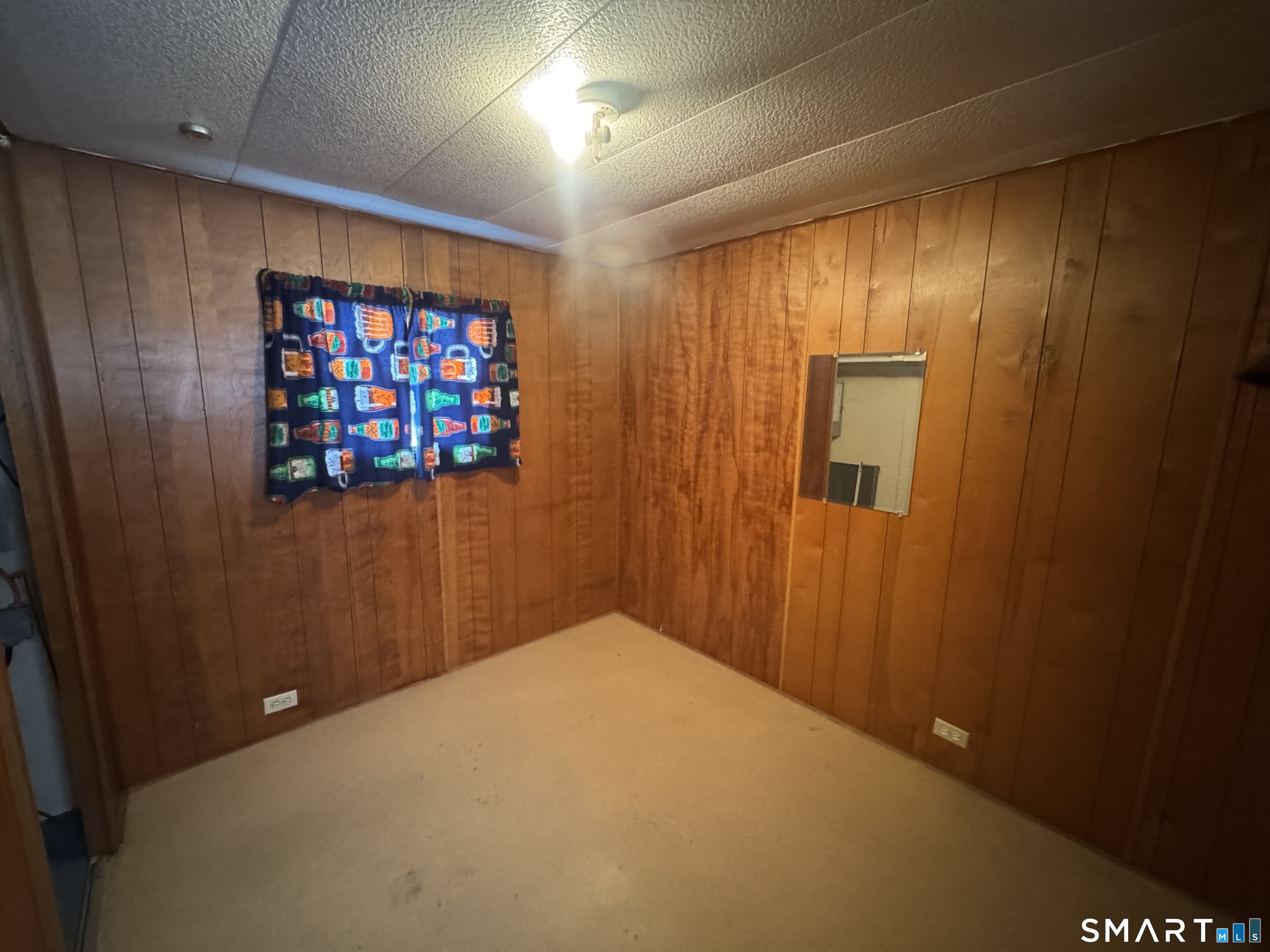 2 Montauk Road East Hartford, CT 06118 - Photo 6 of 9