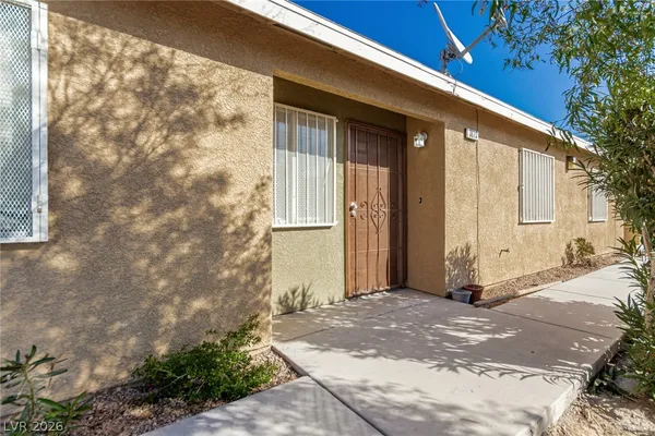 $1,225 | 3873 Soda Springs Drive, Las Vegas, NV 89115