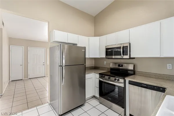 $1,225 | 3873 Soda Springs Drive, Las Vegas, NV 89115