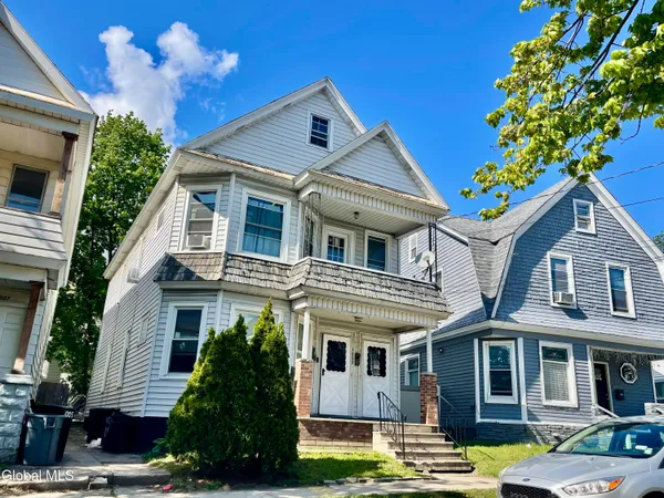 $239,900 | 1009 Forest Road, Schenectady, NY 12303