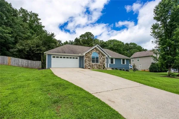 $475,000 | 1420 Greenwood Court, Canton, GA 30115