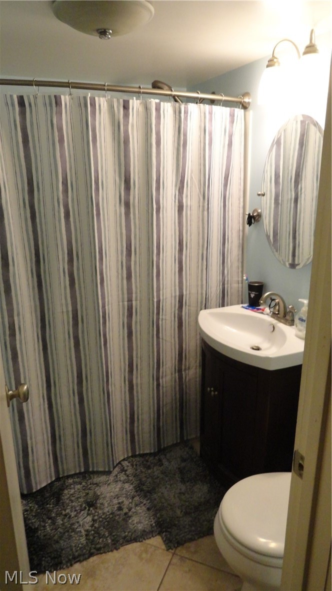 360 Pyramus Road Chester, WV 26034 - Photo 7 of 19 Gallery Image 7