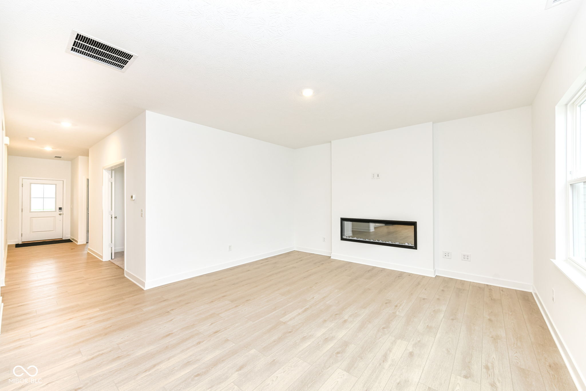 16913 Sherwin Court Noblesville, IN 46062 - Photo 8 of 31