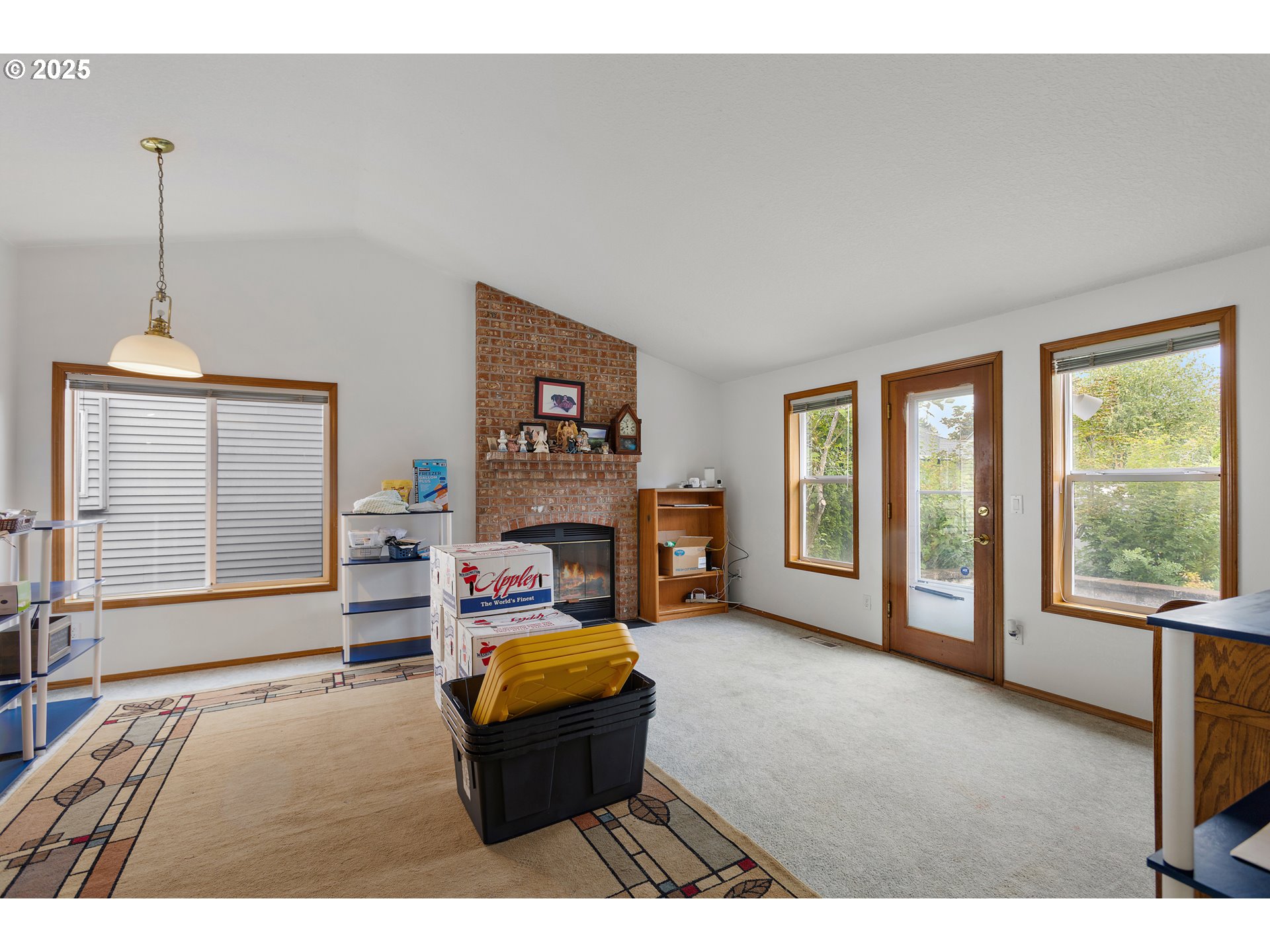 2981 Southwest 31st Street Gresham, OR 97080 - Photo 11 of 34