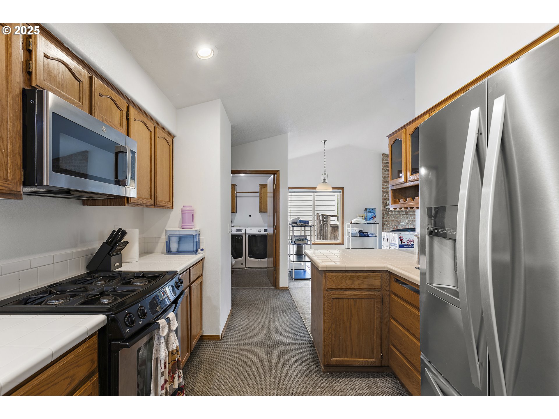 2981 Southwest 31st Street Gresham, OR 97080 - Photo 16 of 34