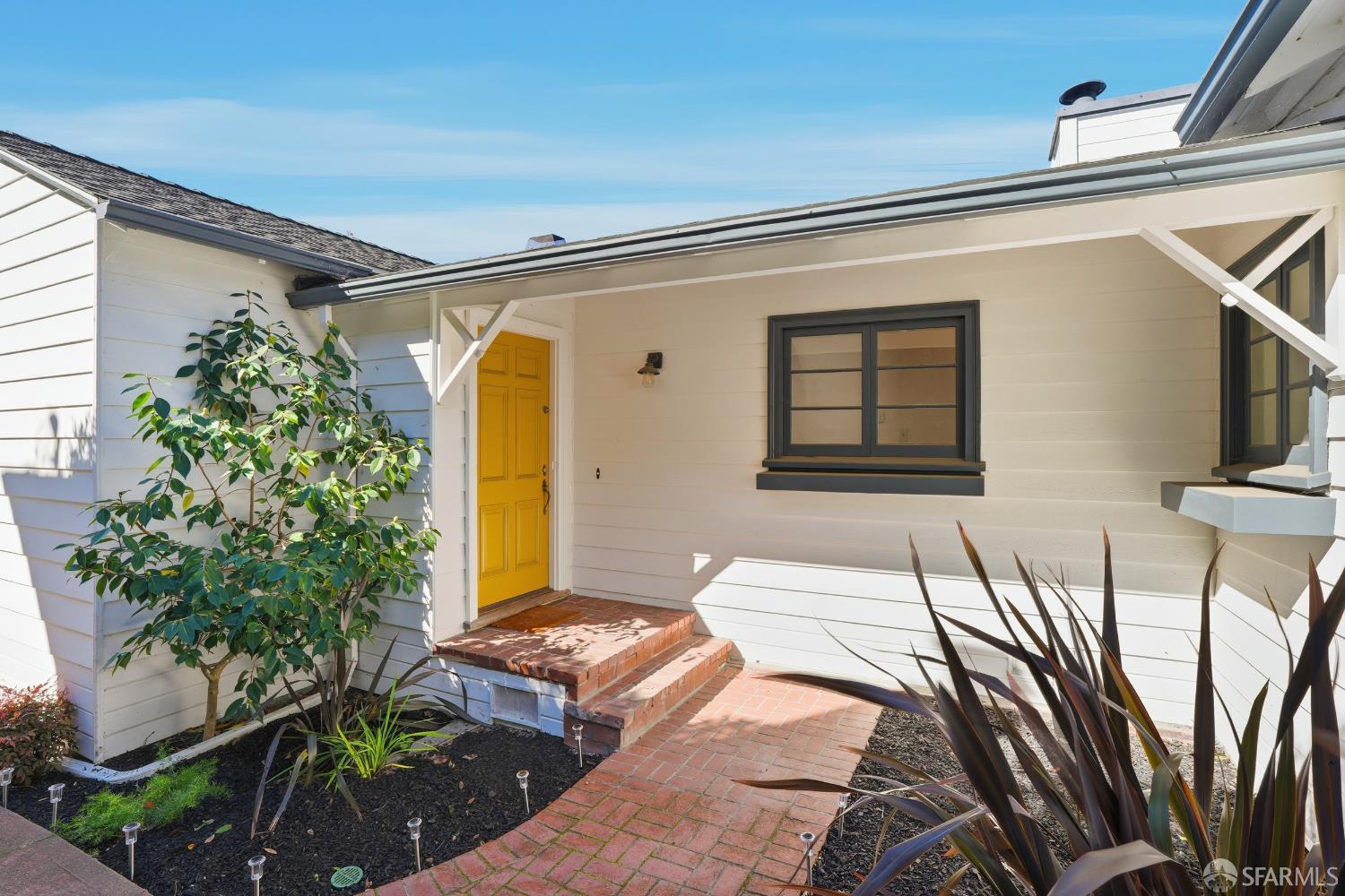 4614 Jacobus Avenue Oakland, CA 94618 - Photo 6 of 40 a front view of a house with garden