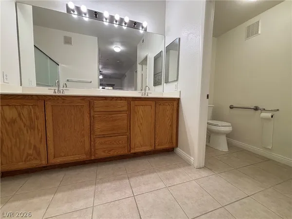 $2,000 | 50 Aura De Blanco Street, Unit 13102, Henderson, NV 89074
