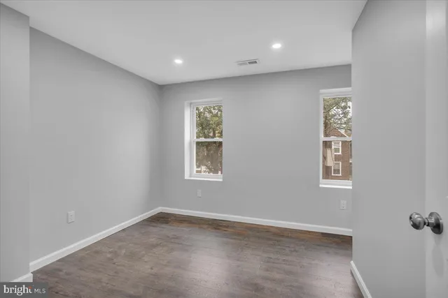 $175,000 | 1065 Ironside Road, Camden, NJ 08104