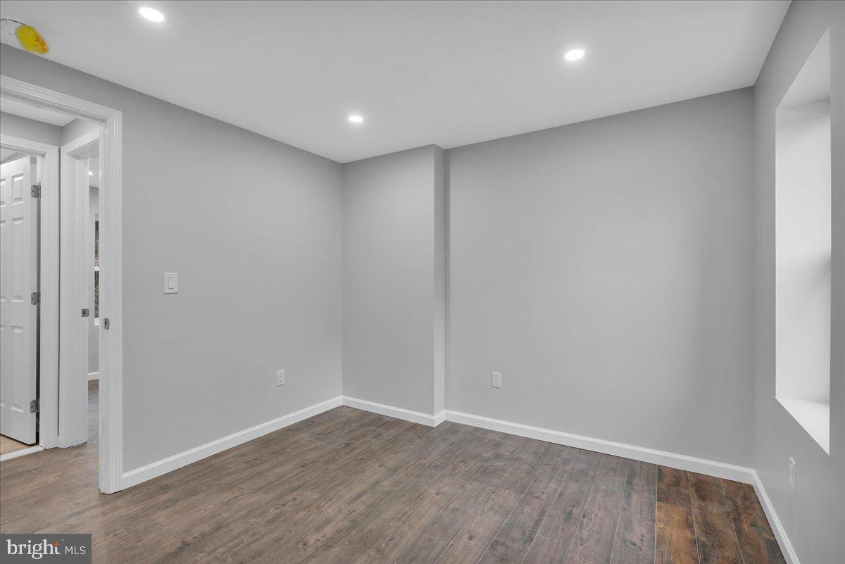 1065 Ironside Road Camden, NJ 08104 - Photo 14 of 24